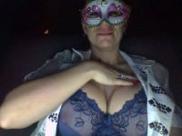 Live webcam sex snapshot van emelia