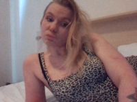 Lekker webcam sexchatten met karolina123  uit Leeuwarden
