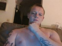 Lekker webcam sexchatten met latektigroo  uit Aalst