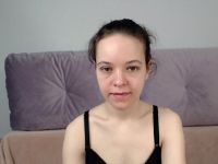 Live webcam sex snapshot van laurahotlove