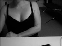 Live webcam sex snapshot van leonoraxx