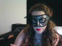 De heetste meiden online achter de webcam maskedmilf?