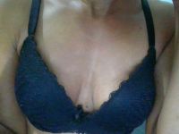 Live webcam sex snapshot van pikanttoetje