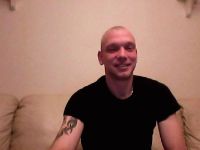 Lekker webcam sexchatten met tattooboy27  uit 